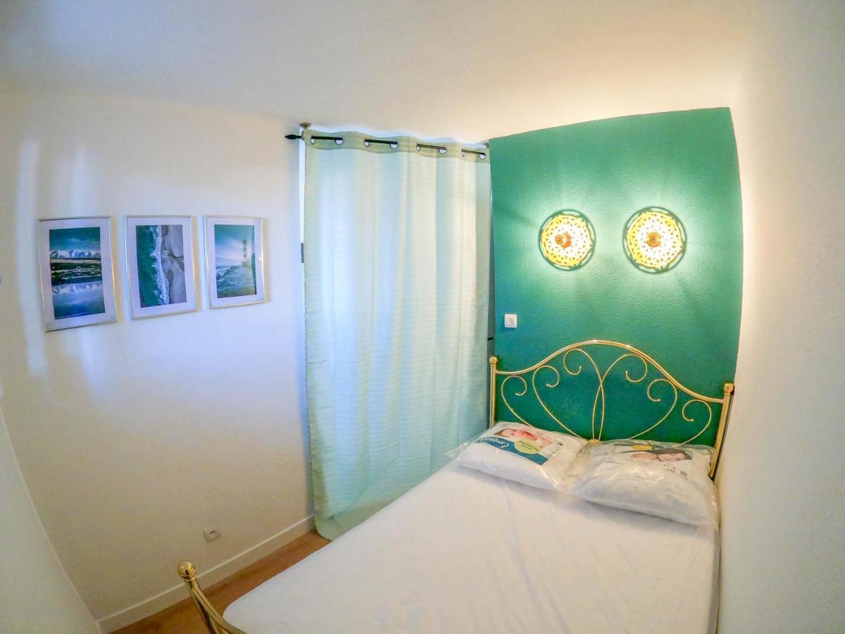 Splendide Appartement Golden House Vue Lac Et Montagne Пор-ла-Нувель Екстер'єр фото